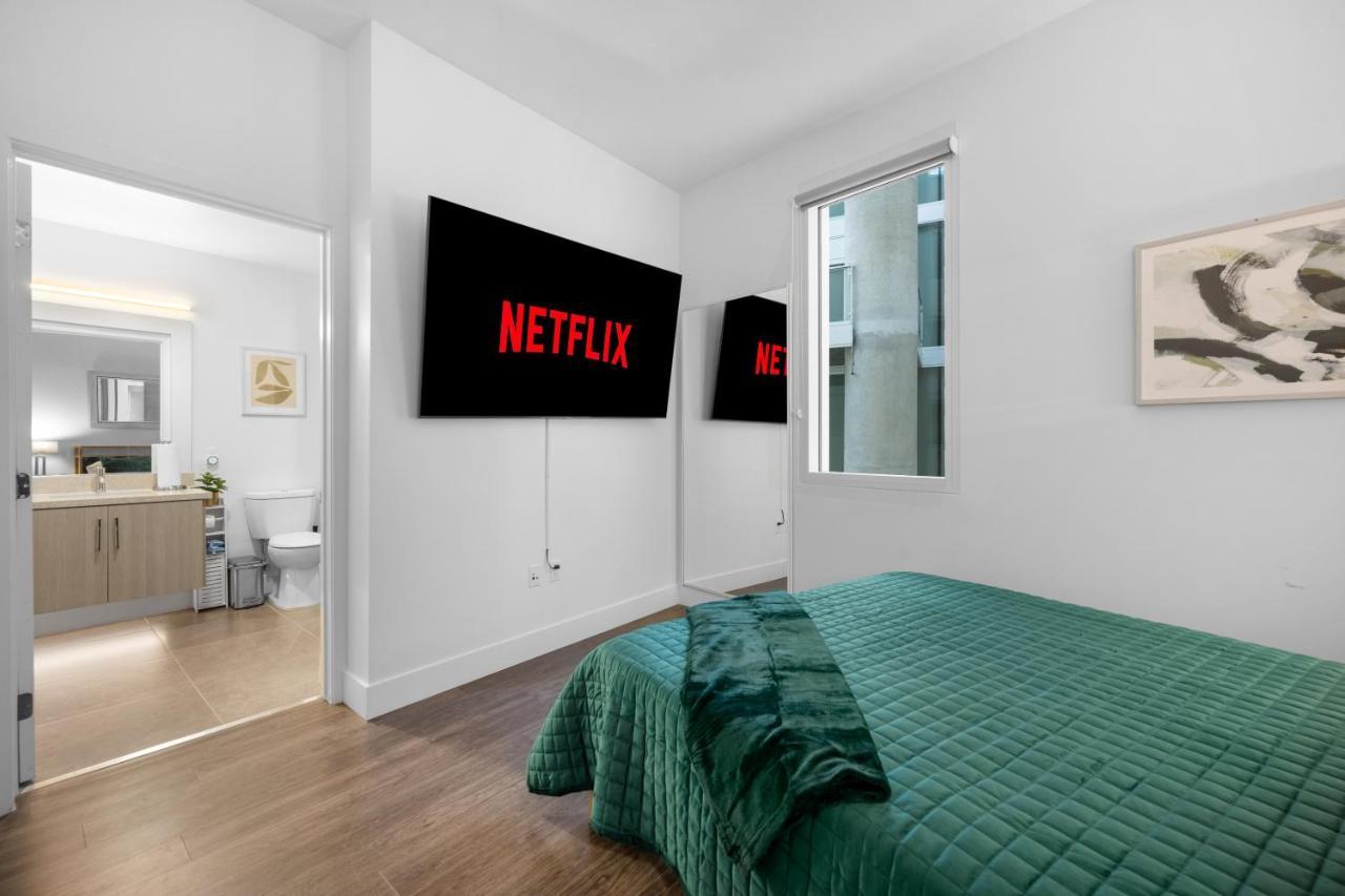 Park Lux Playhouse Apartment San Diego Bagian luar foto
