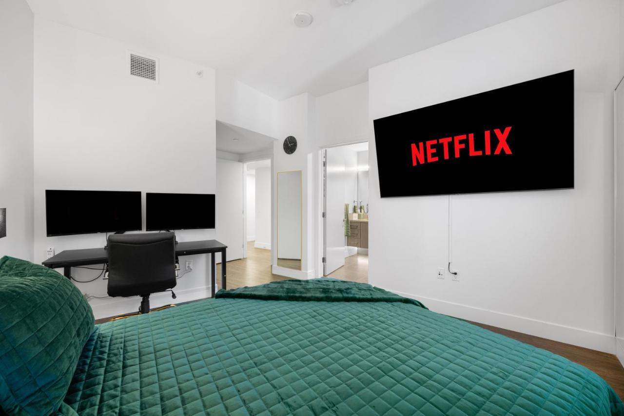 Park Lux Playhouse Apartment San Diego Bagian luar foto