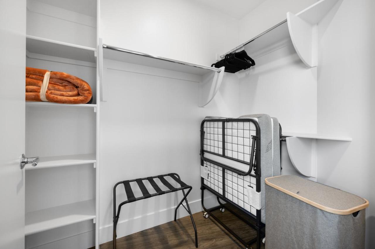 Park Lux Playhouse Apartment San Diego Bagian luar foto